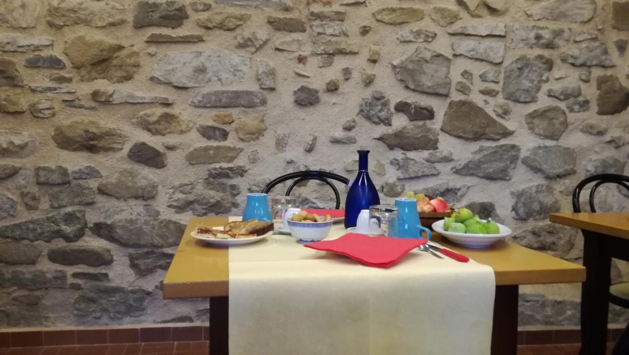 Agripodere Il Falco Pontremoli Luaran gambar